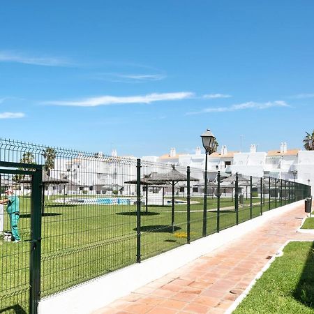 Barrosa Primera Linea De Playa 奇克拉纳－德拉弗龙特拉 外观 照片
